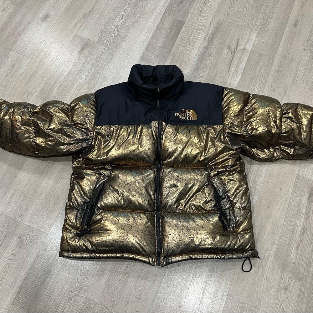 THE NORTH FACE METALLIC COPPER PUFFER